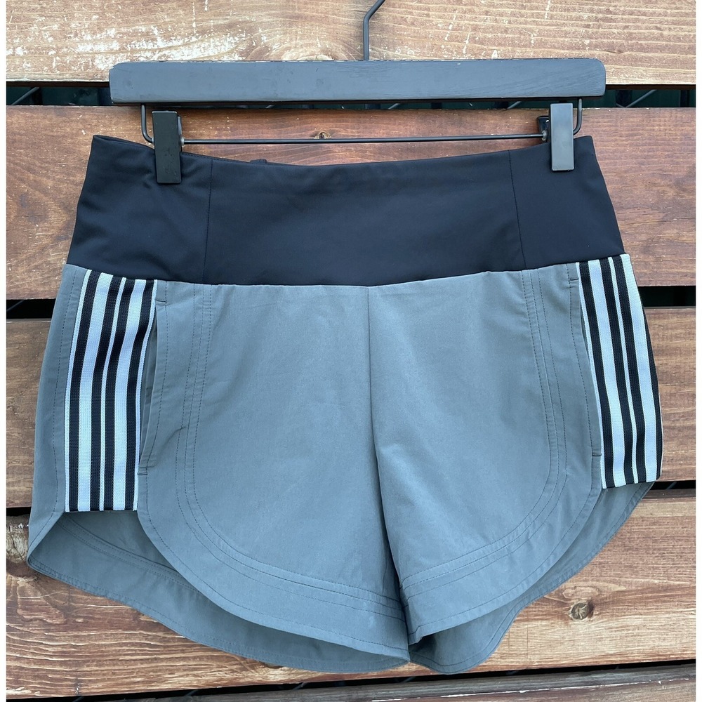 Athleta Women's Size 2 Gray Side Stripes Ascender Shorts